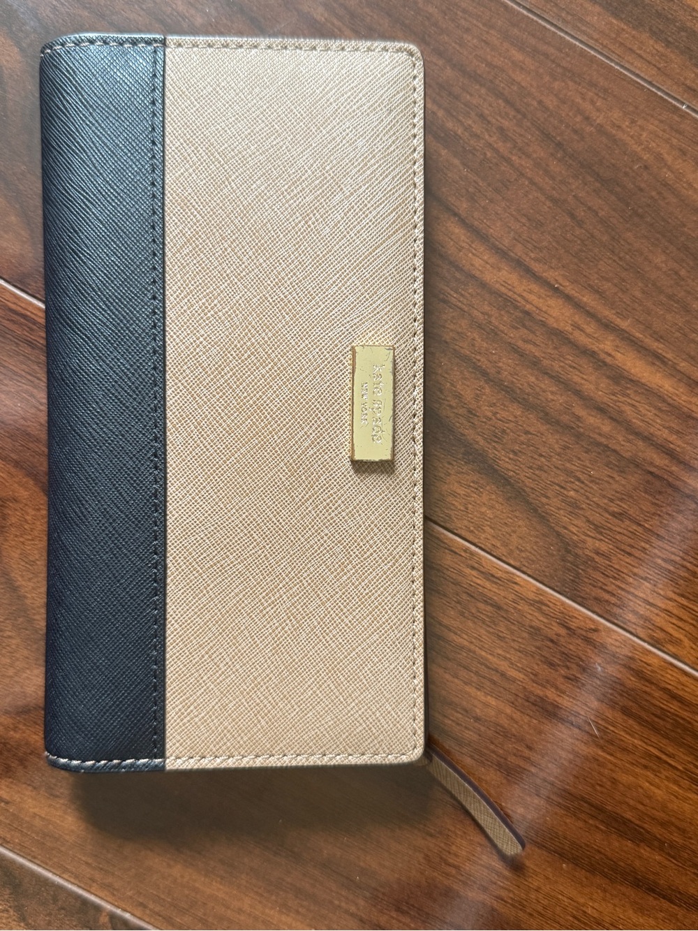 kate spade Two-Tone Continental Wallet in Black and Gold Metallic